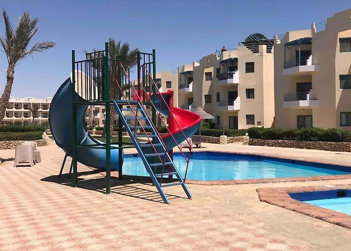 Apartment Cozy Relaxed Ground With Terrace-ras Sudr