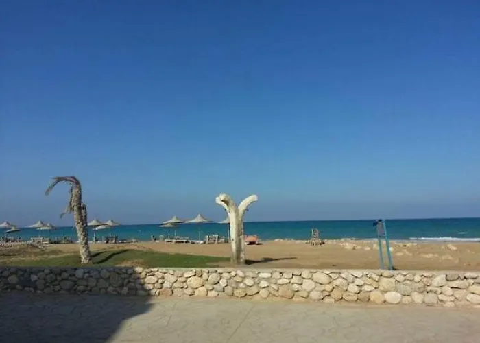 Apartment Cozy Relaxed Ground With Terrace-ras Sudr *